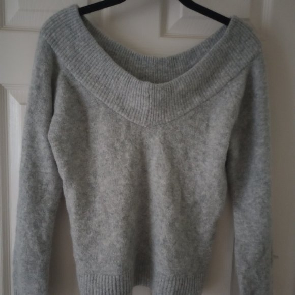 Forever 21 Small Fuzzy Off the Shoulder Sweater Grey Pullover - Picture 1 of 8